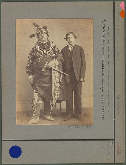 Kiokuk (le jeune) et son fils Charles