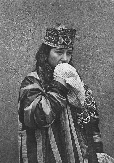 Jeune femme Uzbek de Khodjent