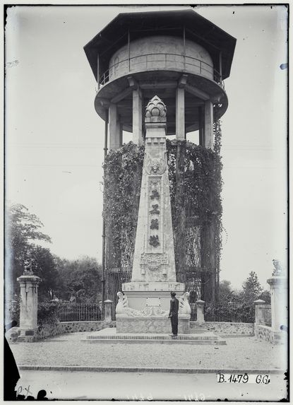 Le monument aux morts