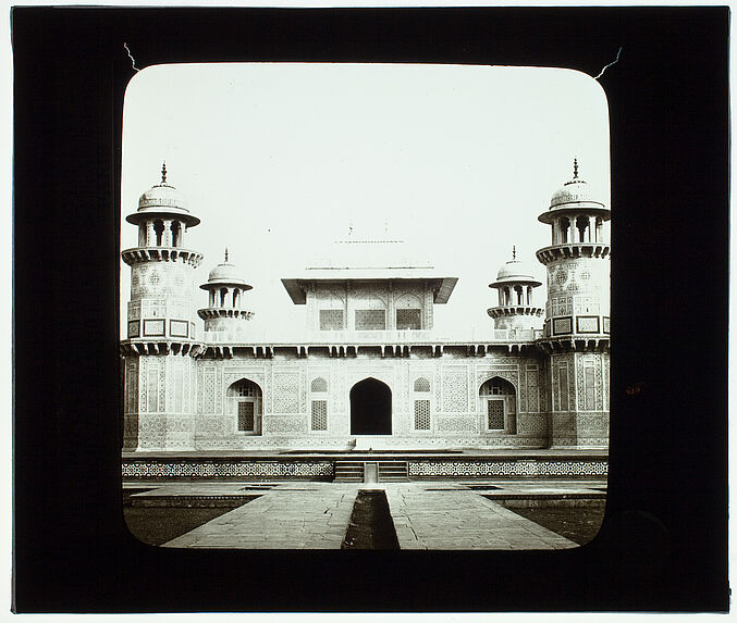 Agra. Mausolée d'Imat ud  Daulah