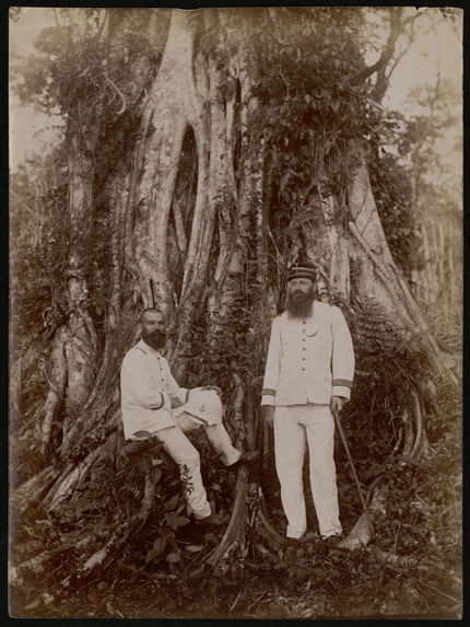 Le Capitaine Dubois et le Lieutenant Doineau