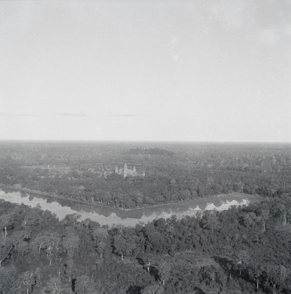 Angkor Vat vu d'avion