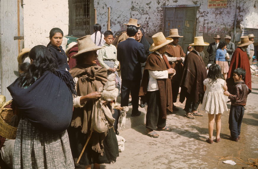 Cajamarca. Jour de marché. Indiens des environs