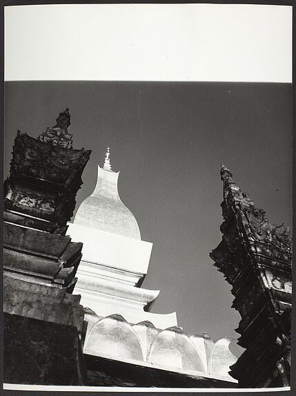 Sans titre [le temple bouddhiste Pha That Luang]