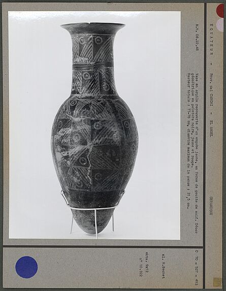 Vase en argile