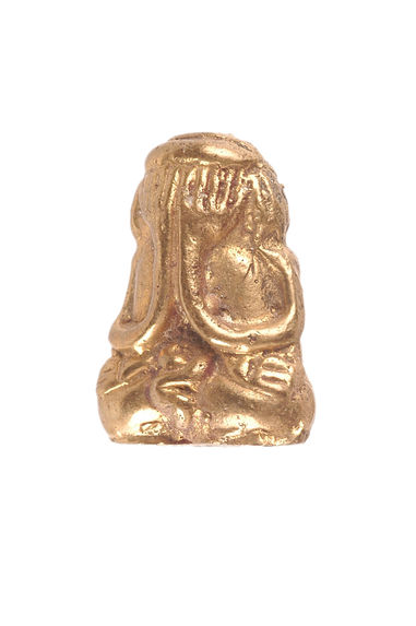 Amulette : &quot;phra pit ta&quot; (&quot;saint se cahant les yeux)