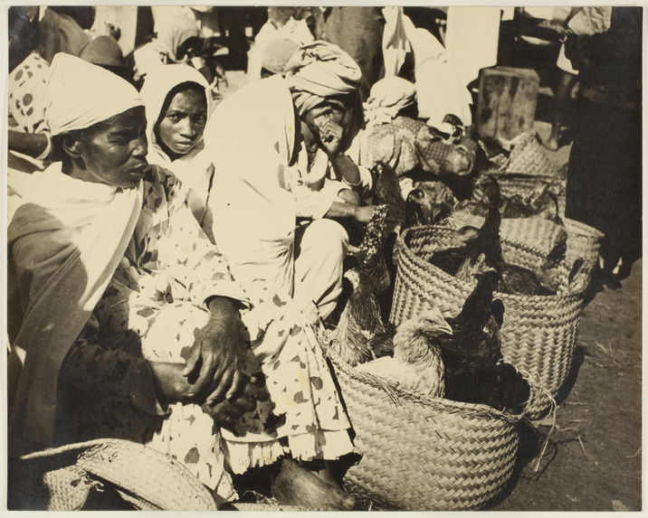 Sans titre [femmes au marché]