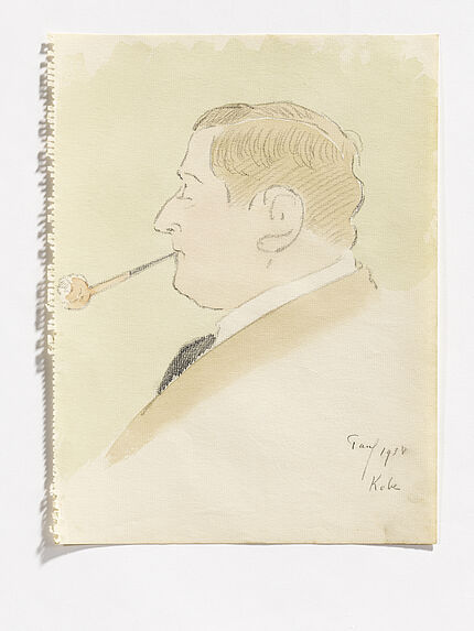 A man, with a pipe  [un homme avec une pipe]