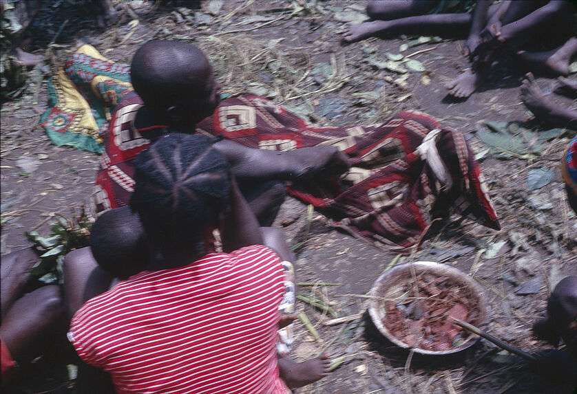 Sans titre [cérémonie gbaya]