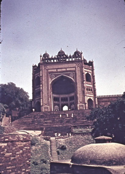 Buland Darwaza, porte