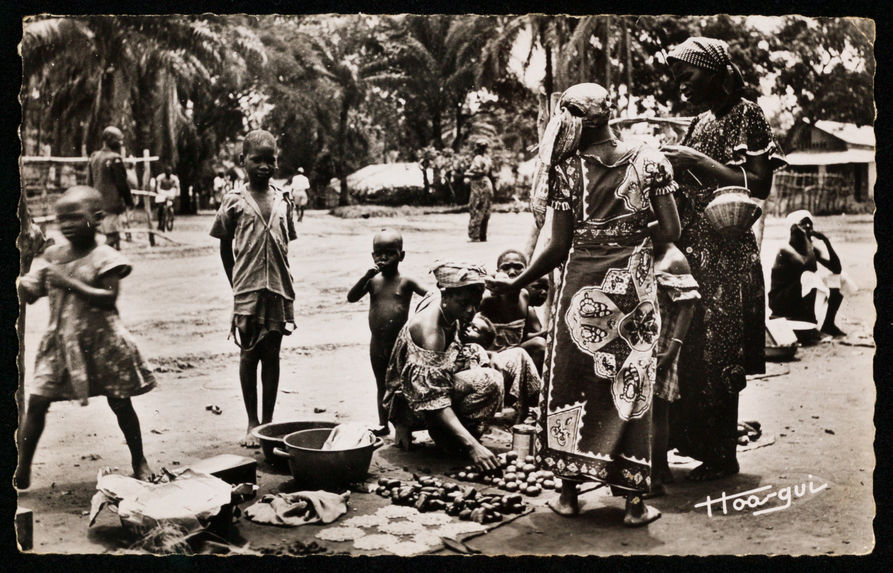 Le marché de Poto-Poto