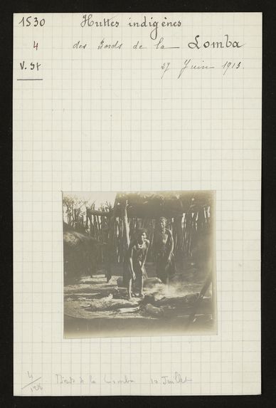 Huttes indigènes des bords de la Lomba, 27 juin 1913
