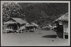 Bateau-Golfe Huon-Paysages-Villages-Maisons