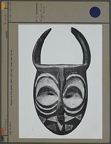 Masque en bois