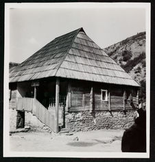 Maison de bois de la Tsernagora