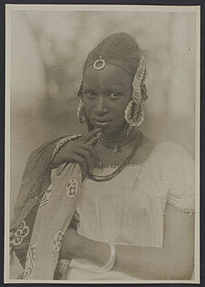 Femme peul. Timbo, Guinée
