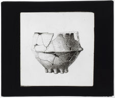 Vase néolithique des Pyrénées [dessin]