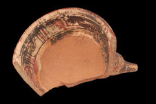 Fragment vase tripode