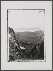 Vue des falaises dans la chaîne des Guérites (Sentry Boxes)