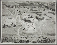 Sans titre [vue aérienne d'un site archéologique mexicain]
