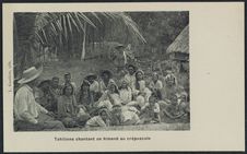 Tahitiens chantant un himené au crépuscule