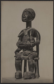 Statue commémorative baoulé