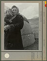 Femme kirghiz et son enfant