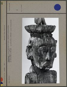 Hampatong, statue funéraire en bois