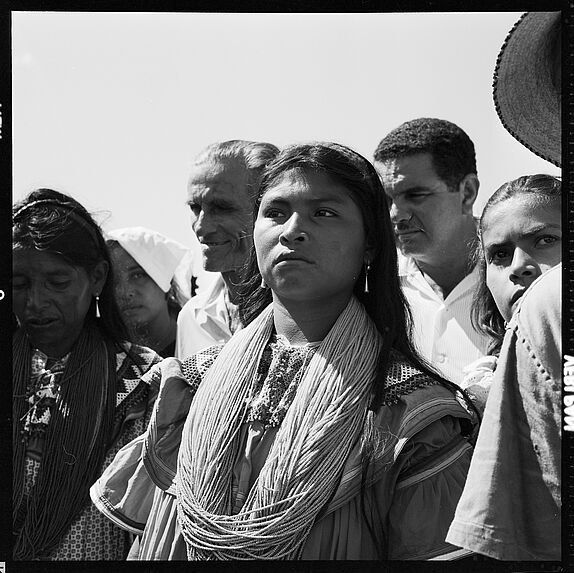 Indiens guaymis : village de LLano Nopo et &quot;balseria&quot; à La Mesa, Veraguas