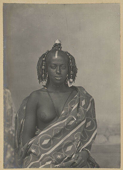 Jeune femme peule