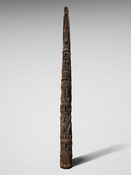 Mât totem &quot;Kaiget&quot