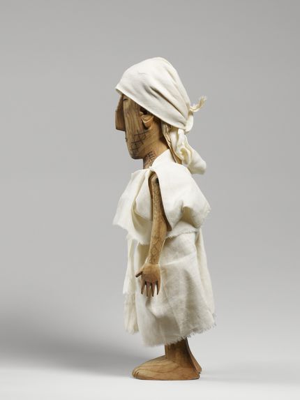 Figurine féminine