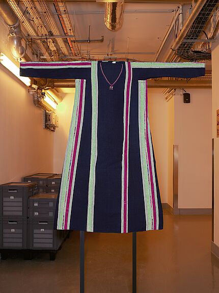Costume de paysanne : robe