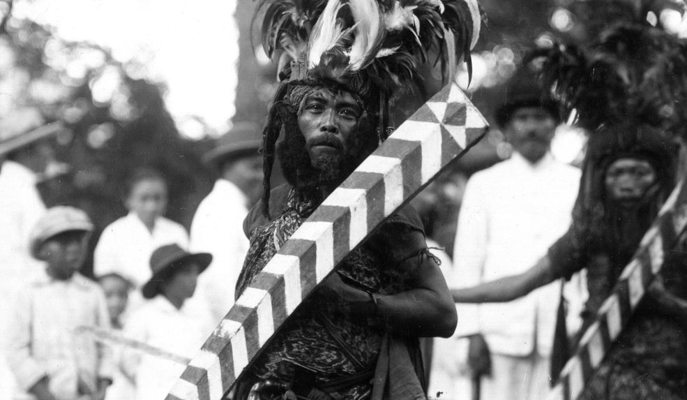Danse guerrière des indigènes
