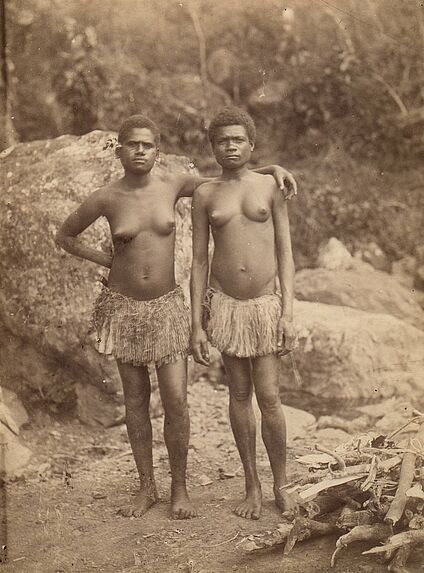 Deux jeunes filles, Nouvelle-Calédonie