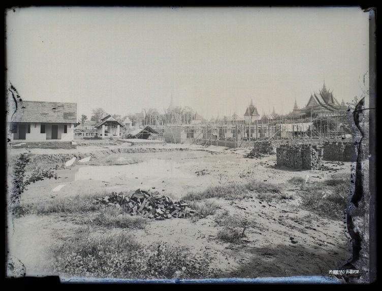 Construction d'un casernement pour la Garde Royale