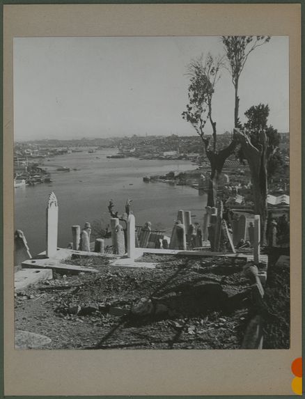 Cimetière d'Eyüp et vue sur la Corne d'Or