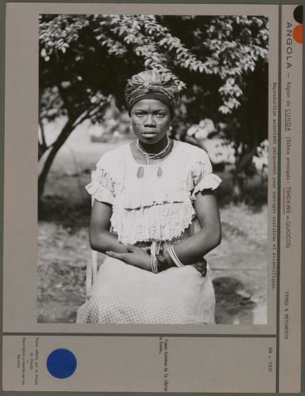 Femme tshokwe de la région de Dundo