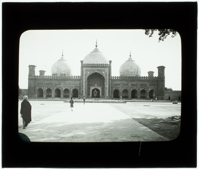 Lahore. Intérieur de la mosquée Padishah