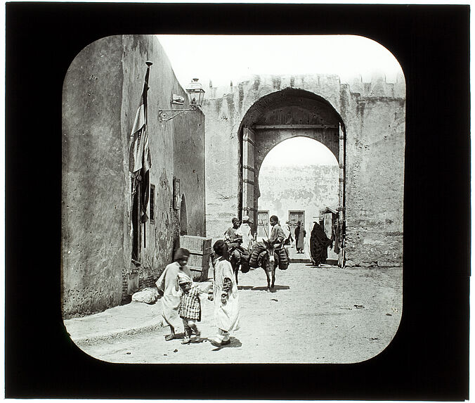 Kairouan. Porte de Sousse