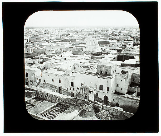 Kairouan. Panorama pris de la mosquée