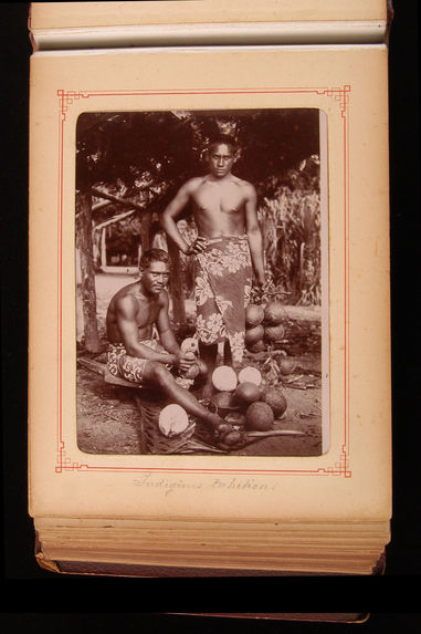 Indigènes tahitiens