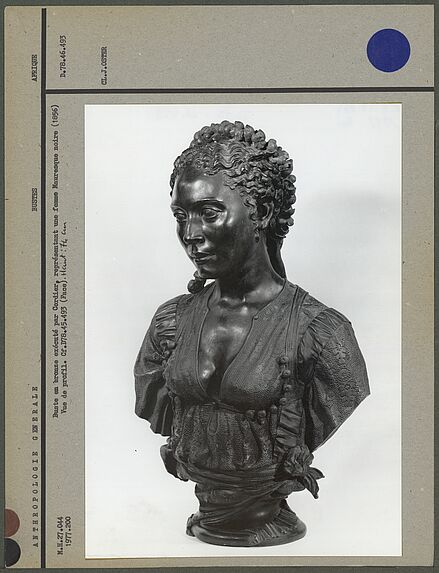 Buste en bronze exécuté par Cordier, profil