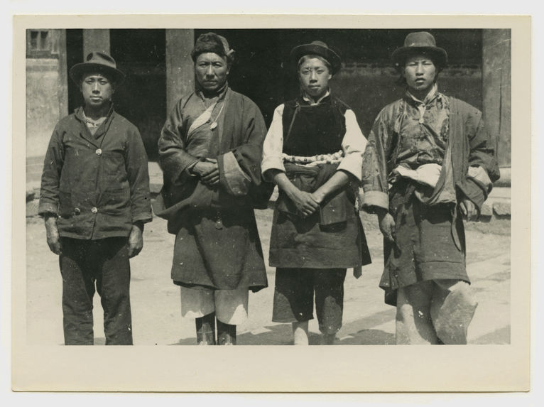 Tibétains du village de Tsedjrong