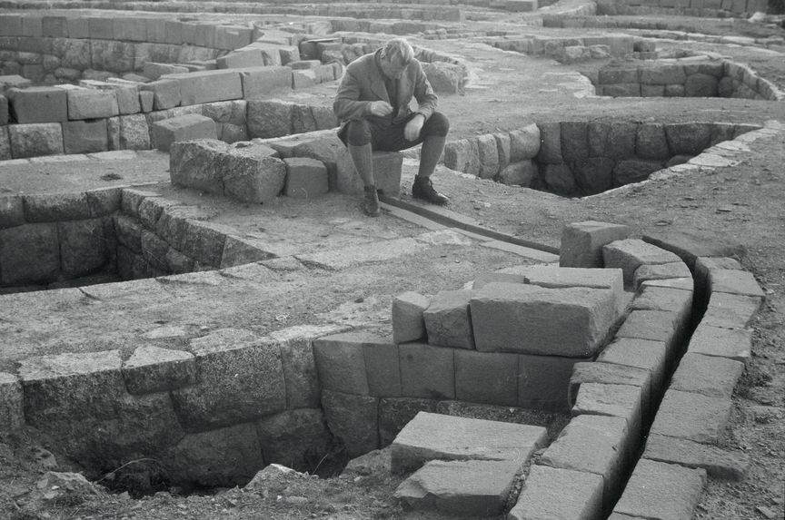 Sans titre [Bande-film de six vues concernant le site de Sacsayhuaman]