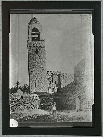 Maroc. Vieux quartier de Fès