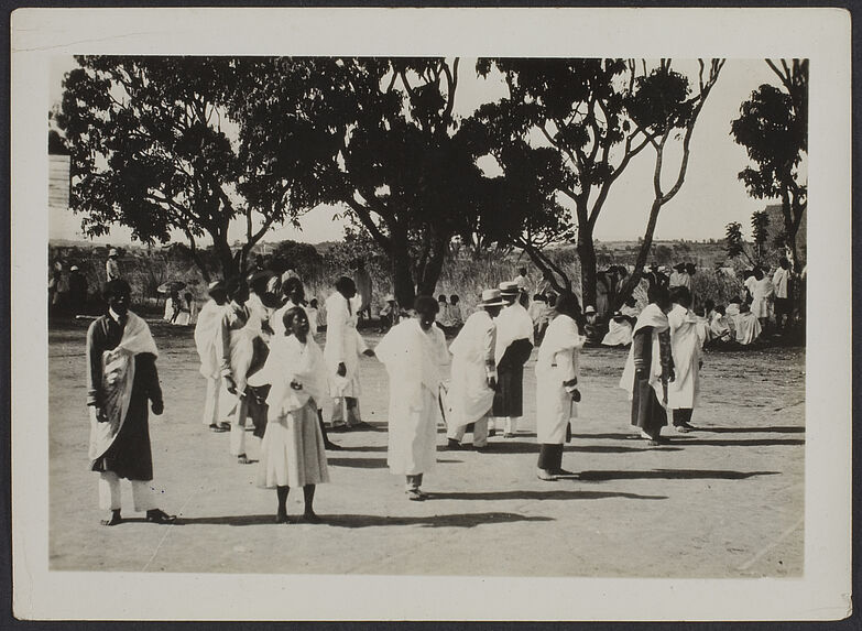 Troupe de Mpilalao, Madagascar