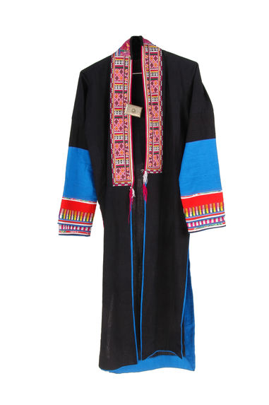 Costume de femme : tunique
