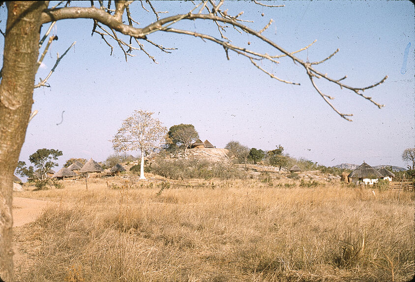 Village Mapondera