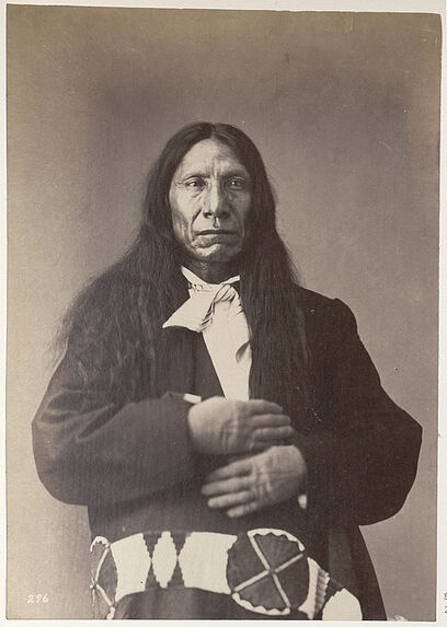 Ma Hpi'-Ya-Lu'-Ta. Red Cloud. (Front.) Ogalalla.